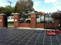 Steel gate and steel fence made and installed by Allouch Engineering