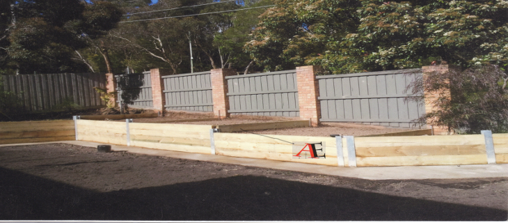 Paling fence and gate made and installed by Allouch Engineering in Melbourne